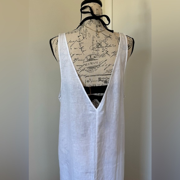 Ref🌻🌻 Linen Dress NWT.   Reformation Monique Dresss Medium White Dress w Slit - Picture 3 of 9